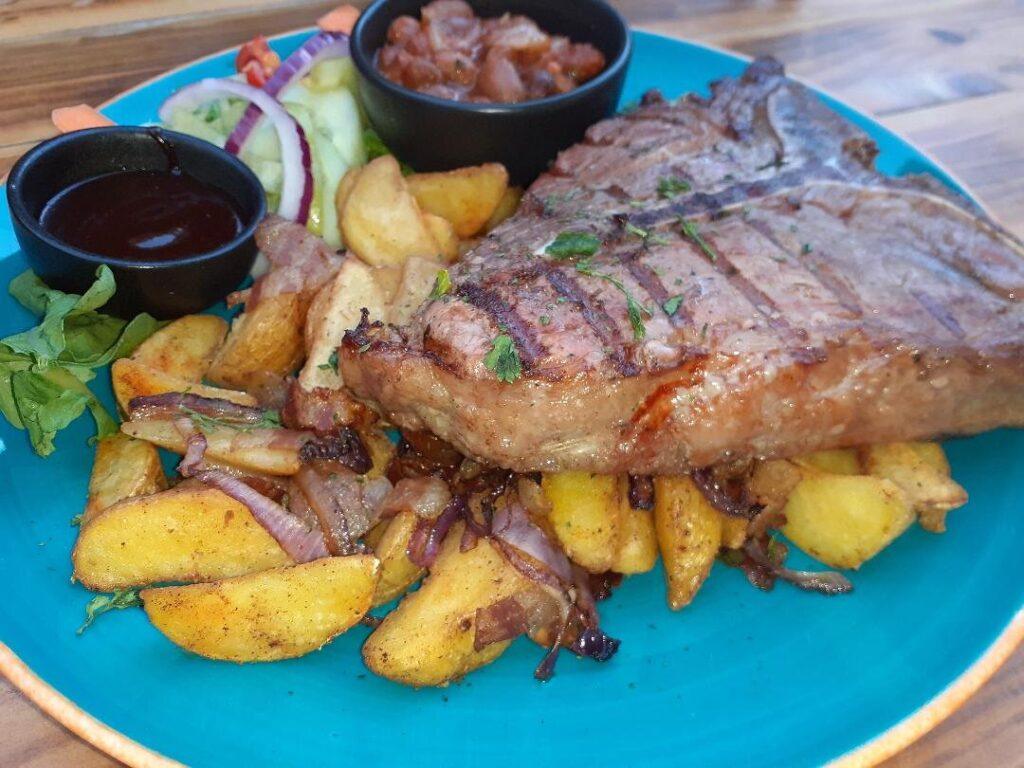 Downtown Grill Split steak & seafood