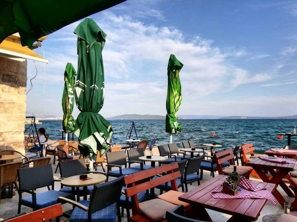 Dupin BistroBar