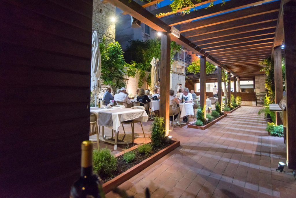 restaurant-bar-calebotta-1