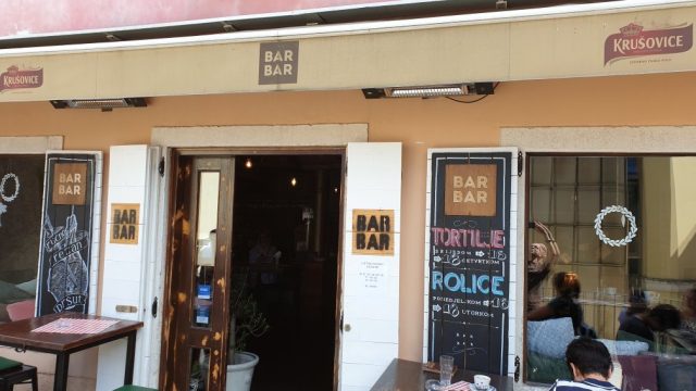 bar-bar-2