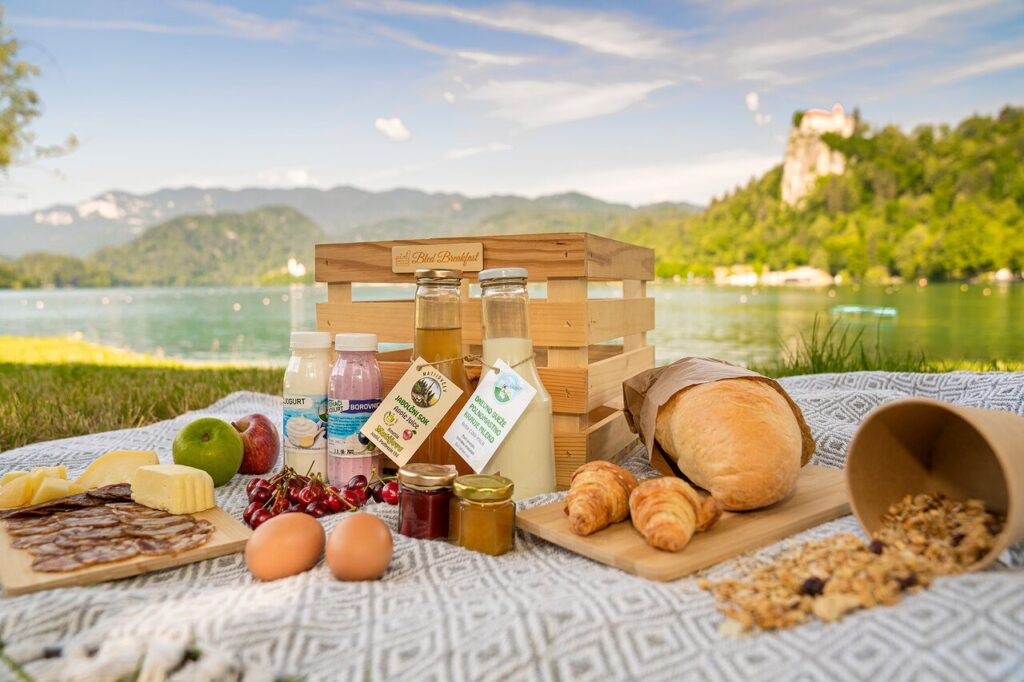 Bled Breakfast – delivery