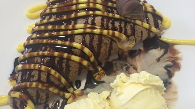 choco-pancake-with-iceream