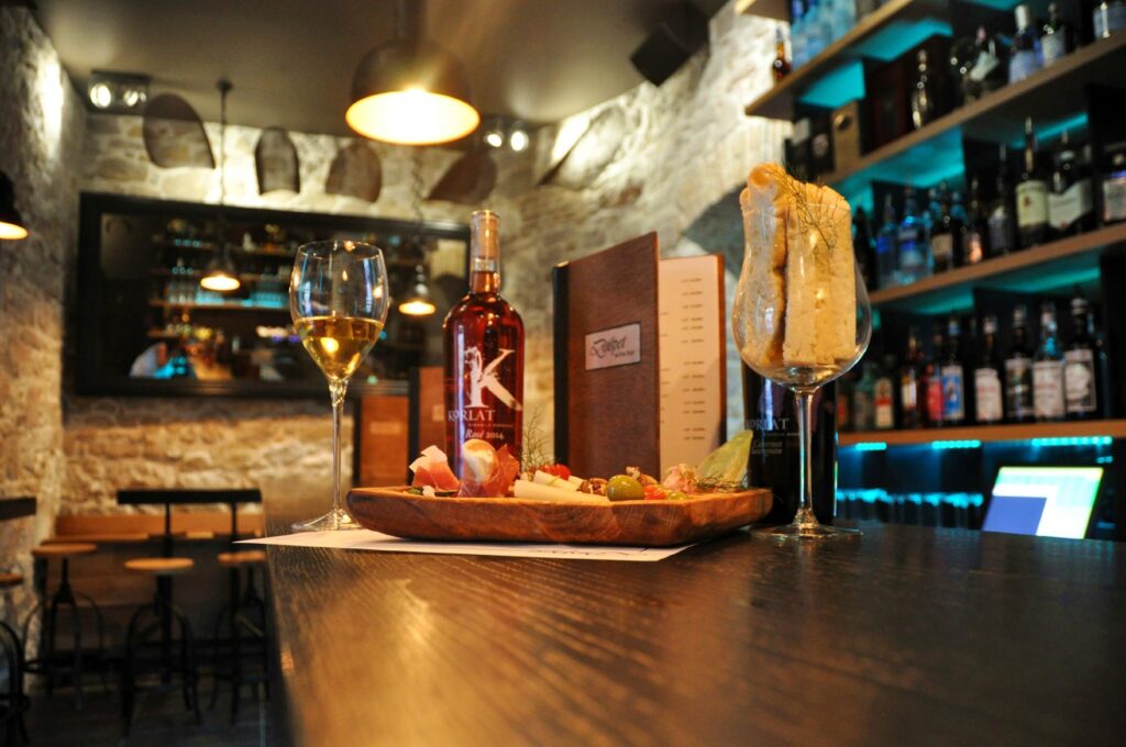 Dispet bar
