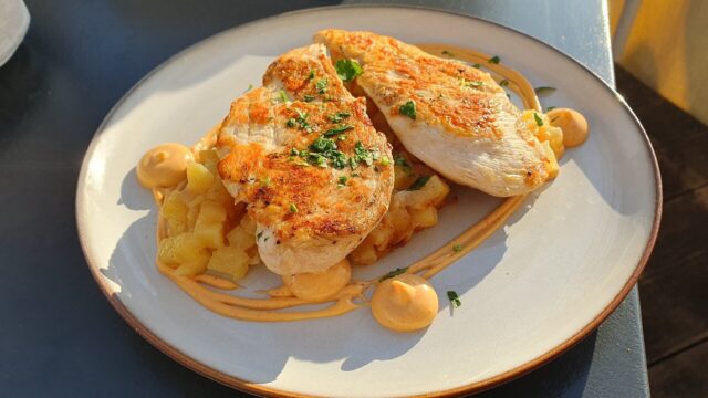 EAT bistro