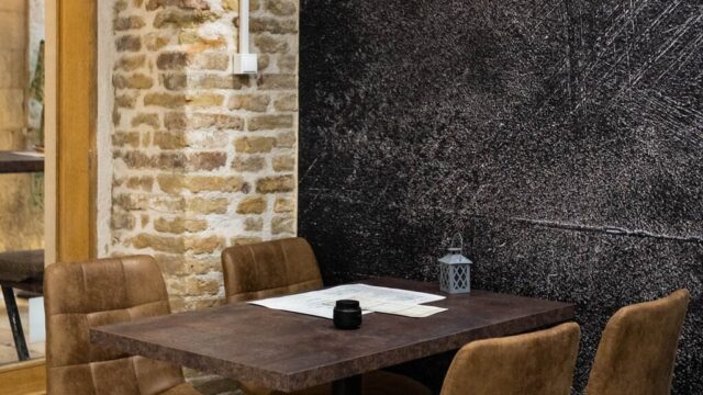 Single Location 17 Grill Bar Ferata