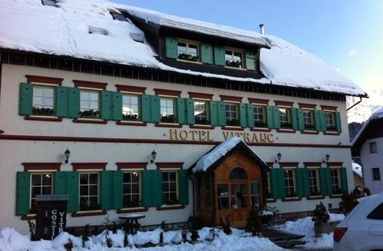 Restaurants in Kranjska Gora 1 Hotel Vitranc Restaurant