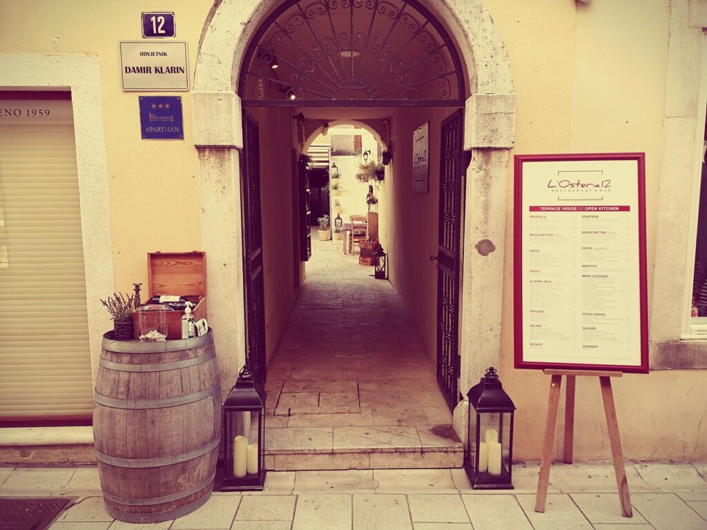 L’osteria 12