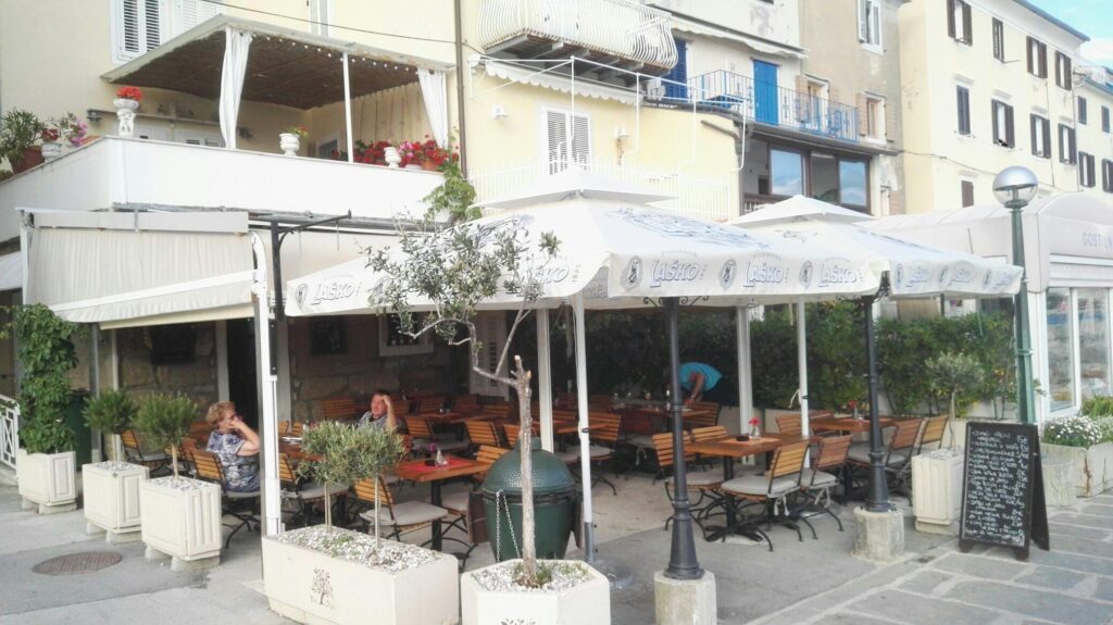 Pri oljki – All’ Olivo