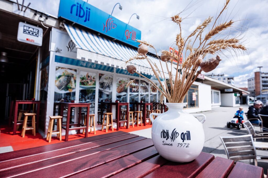 Restaurant Ribji Grill