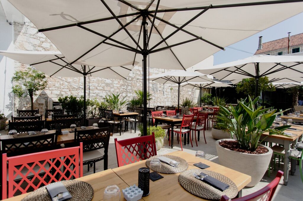 Vala Restaurant – Stari Grad