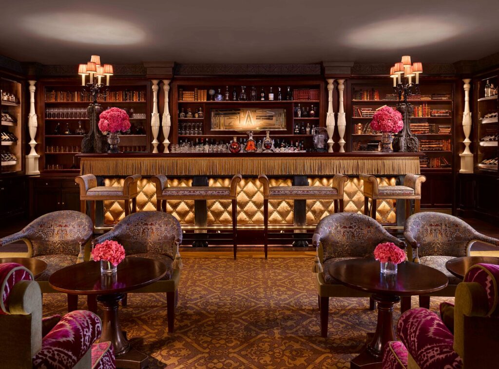 Lobby Bar Restaurant