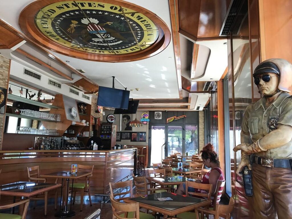 American Dream Cafe Split