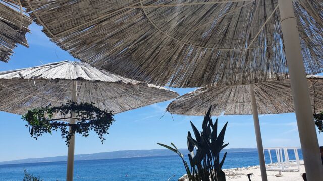 beach-bar-cool