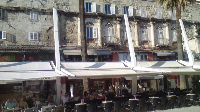 Single Location 13 Caffe Bar Skalina
