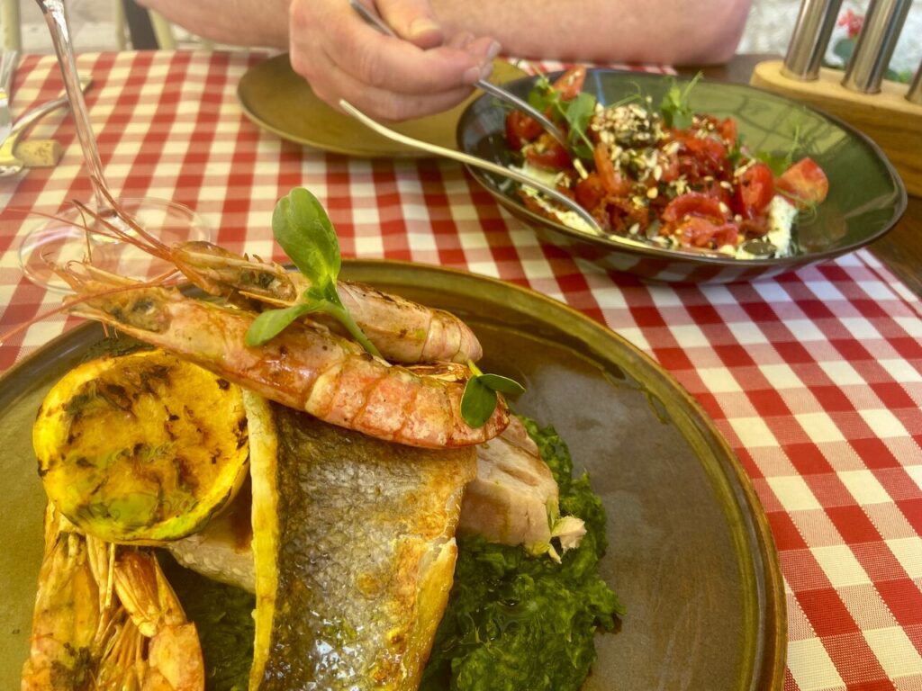 Evala Rustica