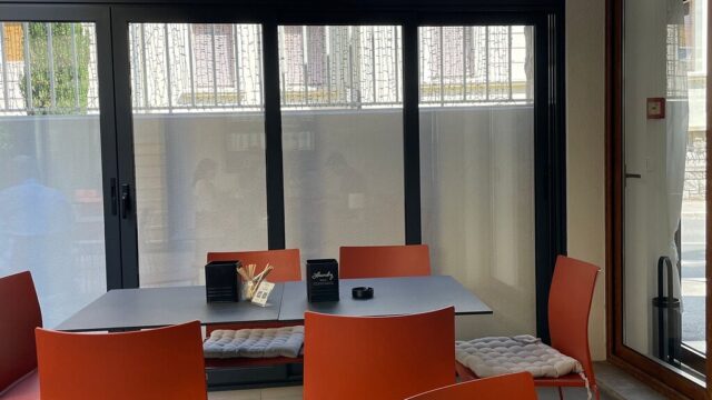 Single Location 21 Hok Bar