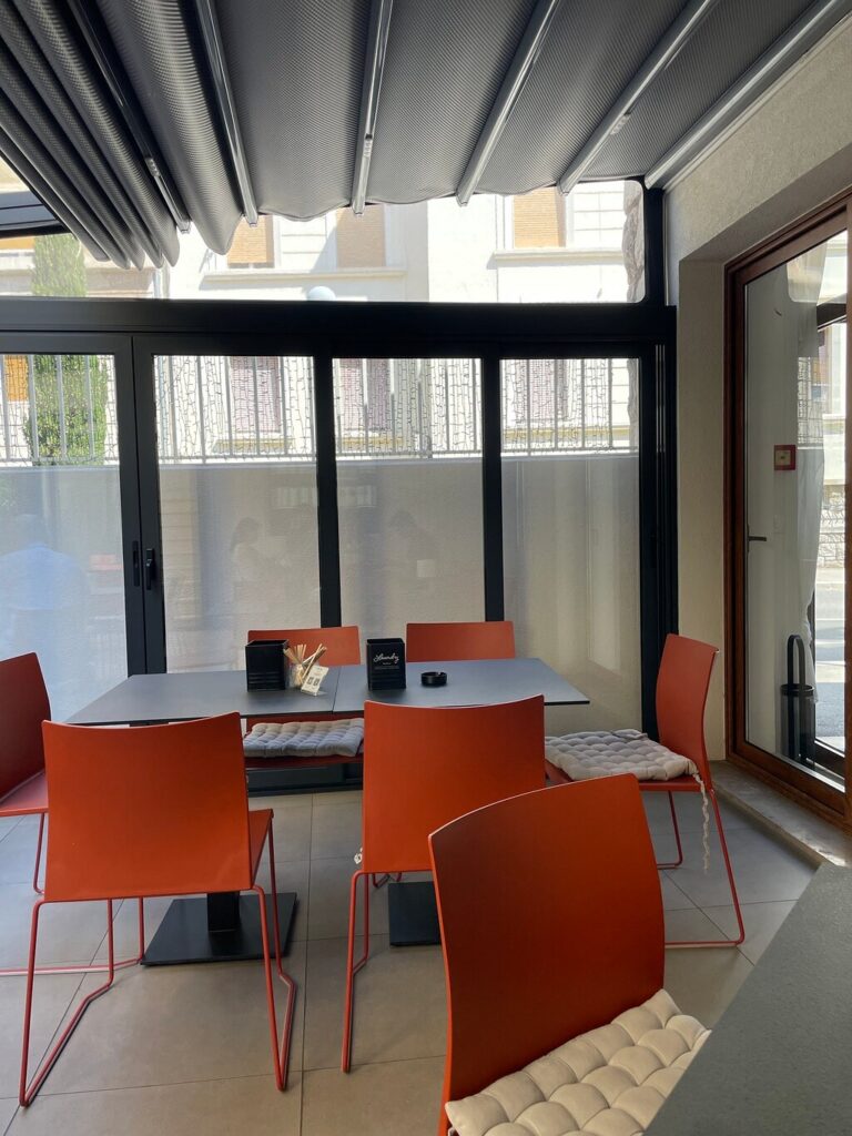 Hok Bar