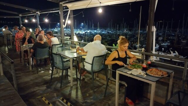 Single Location 15 Pizzeria – Bar Renato