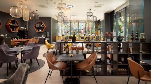 Single Location 13 Siana Restaurant